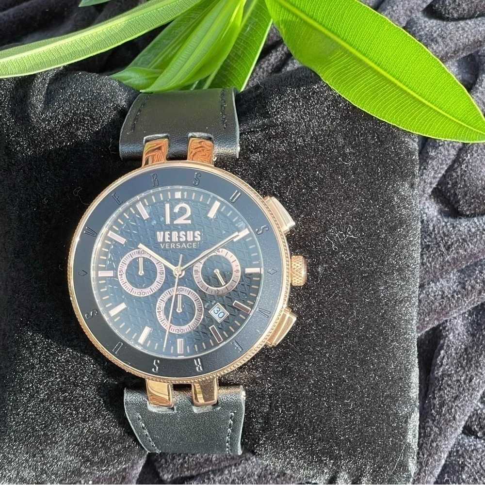 NWT 𝅺Versus Versace Stainless Steel Chronograph Leather Strap Rose Gold